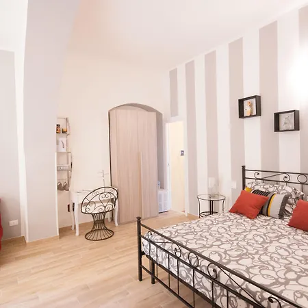 Le Mie Stelle Гостевой дом Специя